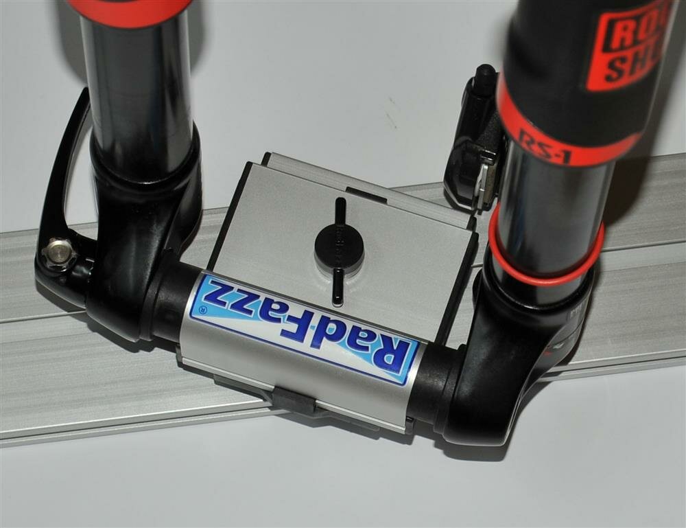 Gabelhalter System Steckachse 15mm; RS1; für die RF
