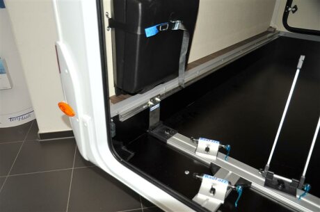 Fahrradtr&auml;ger RF-Schiene, L&auml;nge=120cm, an die Dethleffs Zurrschienen in Bodenh&ouml;he 14cm - 16cm