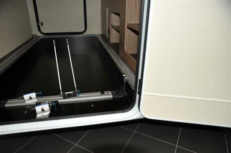 Fahrradtr&auml;ger RF-Schiene, L&auml;nge=80cm, an die Dethleffs Zurrschienen in Bodenh&ouml;he 14cm - 16cm