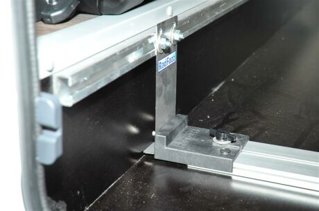 Fahrradtr&auml;ger RF-Schiene, L&auml;nge=110cm, an die Dethleffs Zurrschienen in Bodenh&ouml;he 28cm - 30cm