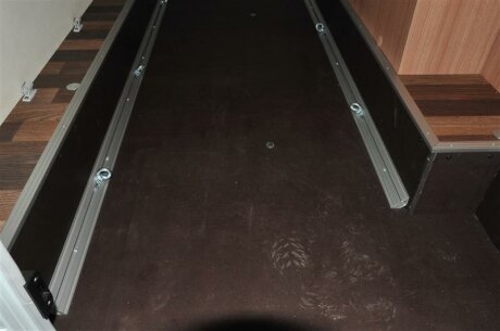 Fahrradtr&auml;ger RF-Schiene, L&auml;nge=80cm, an die 45&deg; Zurrschienen im Hymer, Knaus, Weinsberg