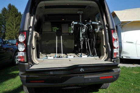 Innenraum-Fahrradtr&auml;ger RF-Schiene L&auml;nge l=130cm; Befestigungspunkte P9 am Bodengewinde