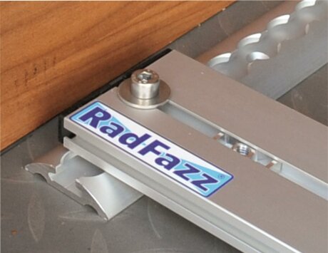 Fahrradtr&auml;ger Schiene, L&auml;nge 150cm, inkl. Befestigungsteile f&uuml;r die Airlineschienen