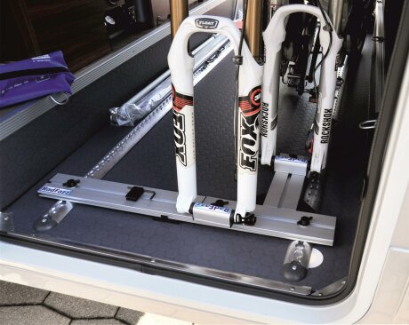 Fahrradtr&auml;ger Schiene, L&auml;nge 90cm, inkl. Befestigungsteile auf die Airlineschienen